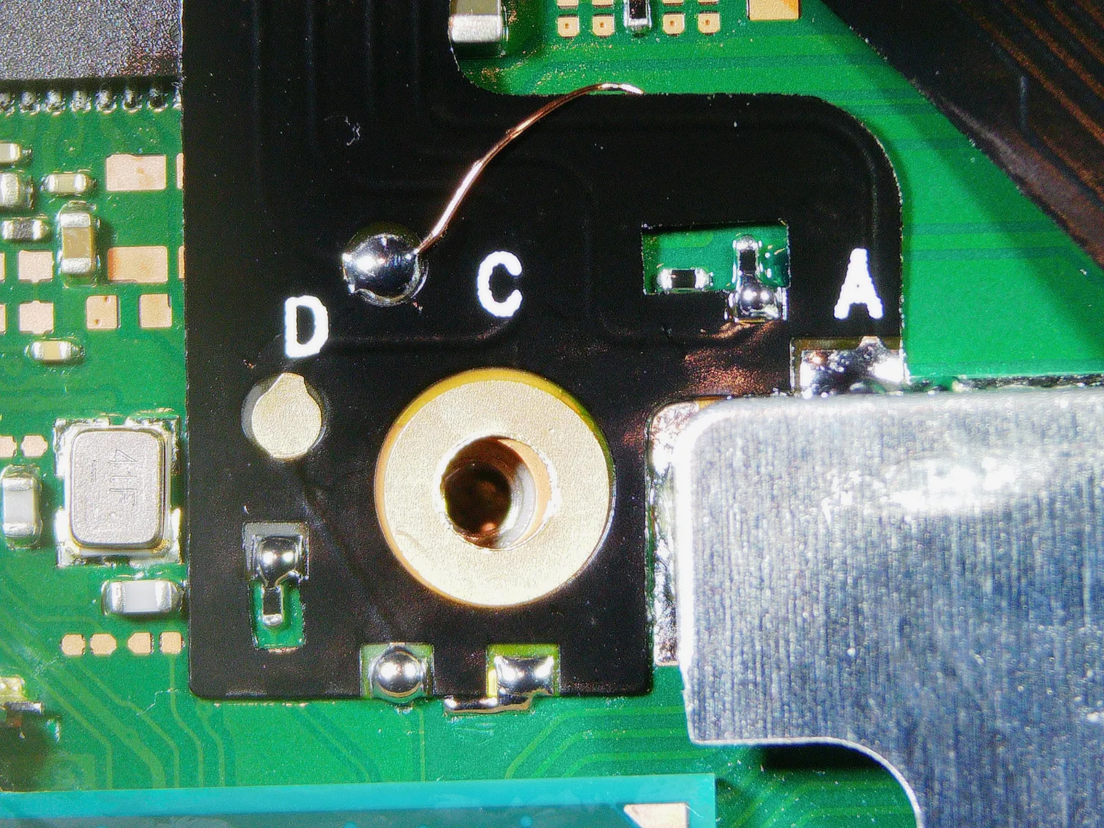 Switch Modchip Installation photo 5