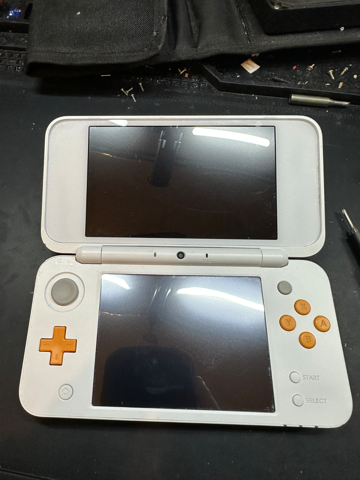 “New” 2DS XL Service photo 1