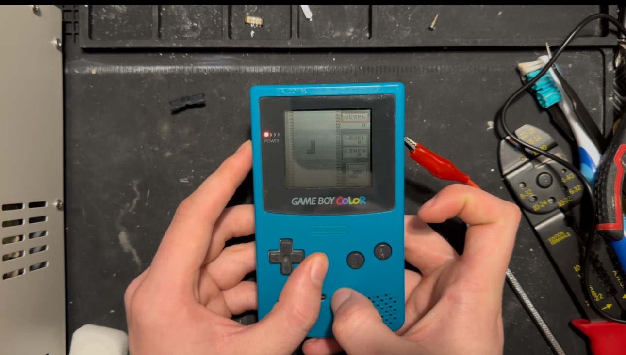 Gameboy Color Modding/Repair photo 3